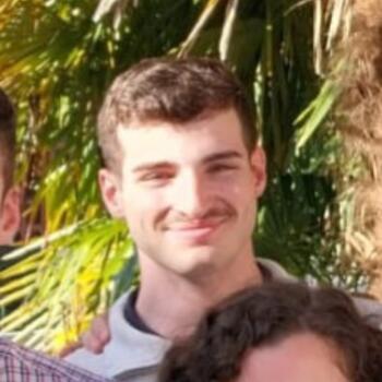 Babysitter in Toulouse: Benoit