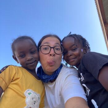 Babysitter in Kallithéa (Αττική): Renata