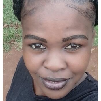 Babysitter in Hilton: Nelisiwe