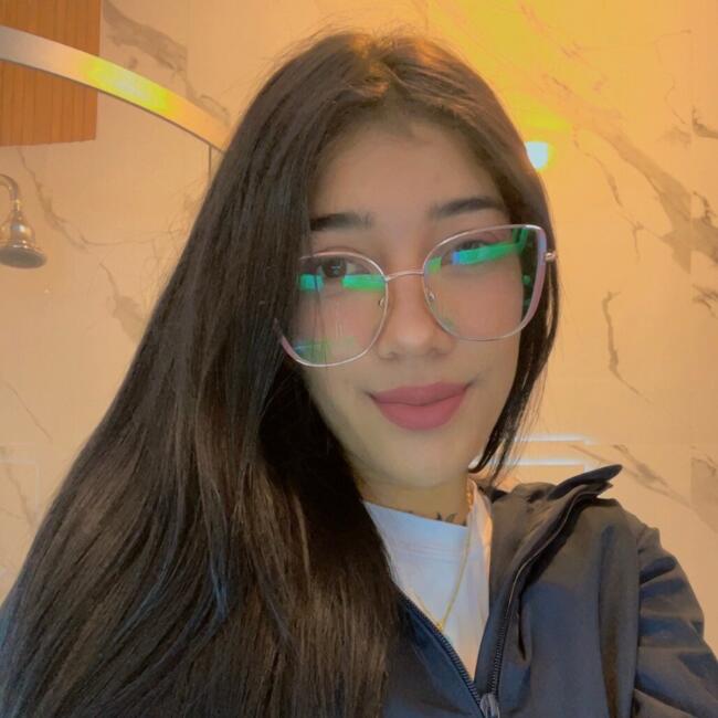 Babysitter in Caracas: Kimberly