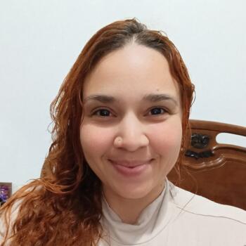 Babysitter em Duas Igrejas (Distrito do Porto): Maysa
