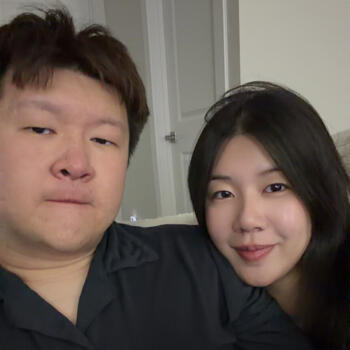 Babysitting job in Calgary: babysitting job Weiqi