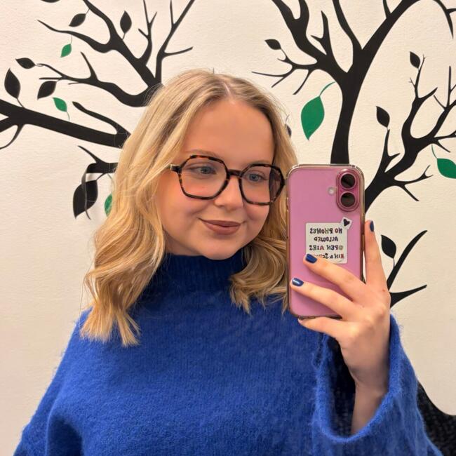 Babysitter in Stuttgart: Laura