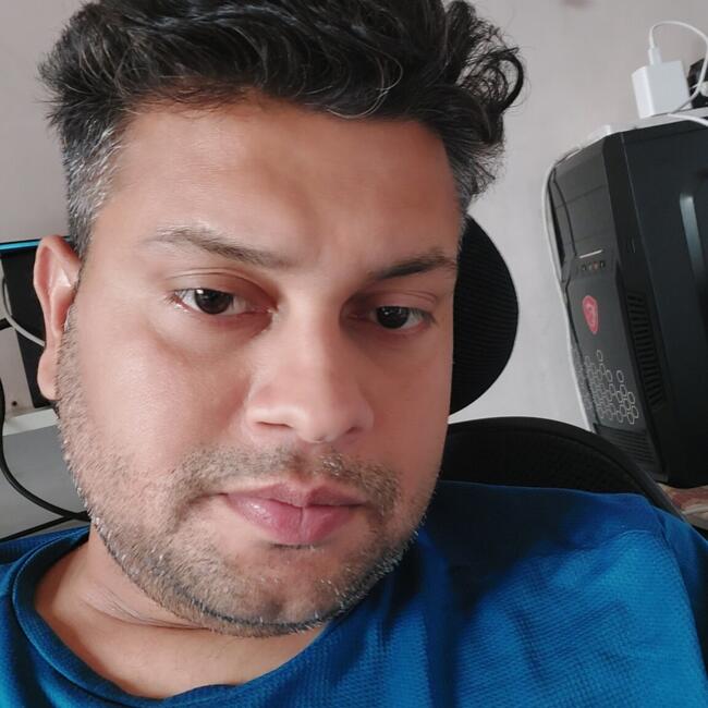 ग्रेटर नोएडा में बेबीसिटिंग की नौकरी: Rajesh