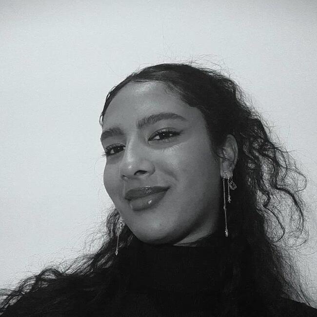 Babysitter in Belo Horizonte: Evellyn