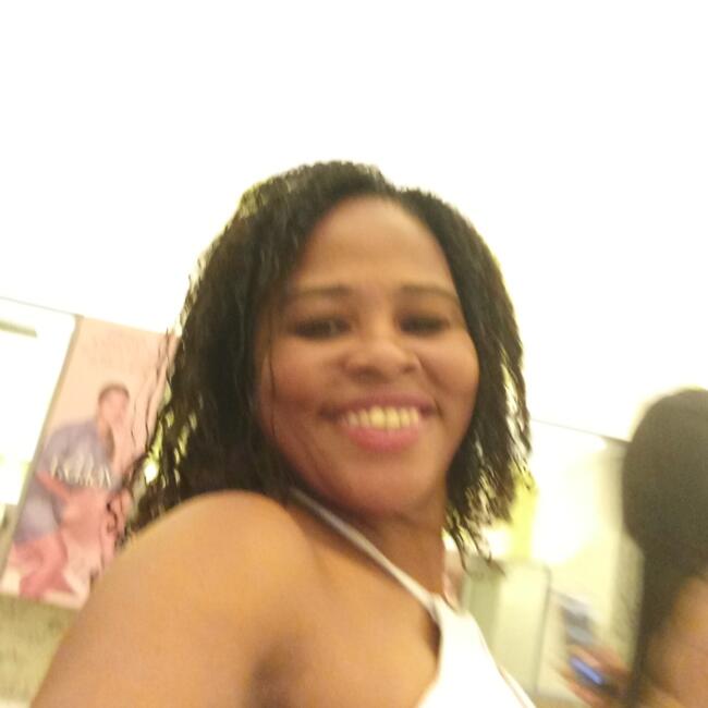 Babá em Queimados: Gleice