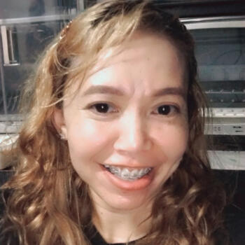 Babysitter in Mandaluyong: Shievale