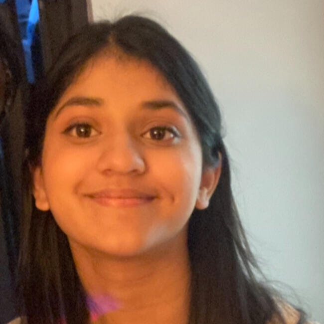 Babysitter in Sheffield: Jade