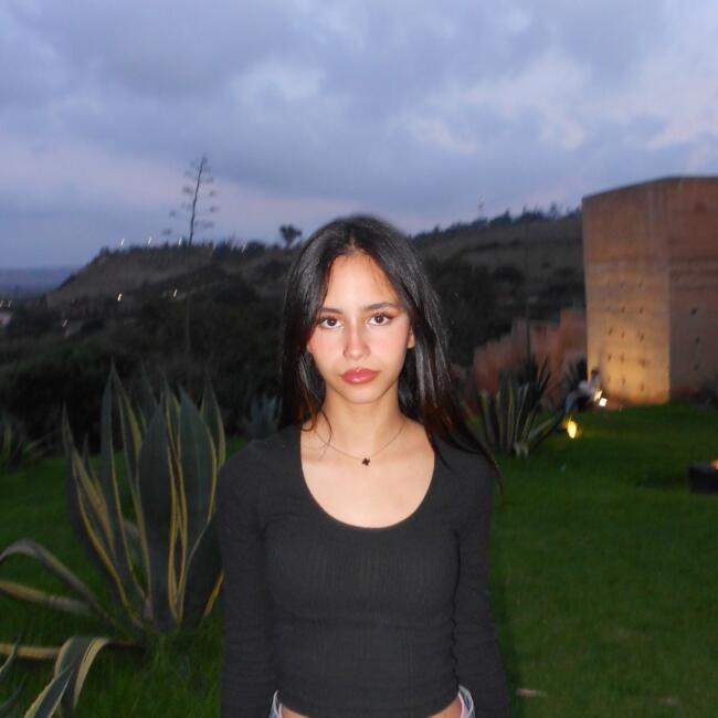 جليسة أطفال في رباط: Aahd