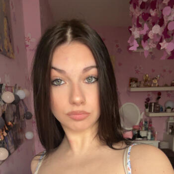 Babysitter in Tourcoing: Alaïs