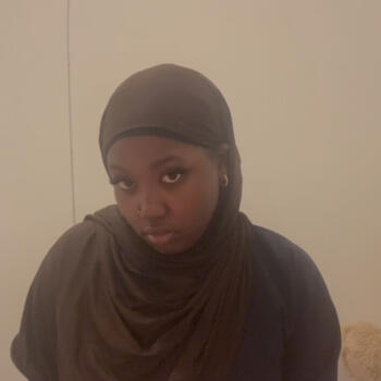 Babysitter Romford: Fatima