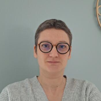 Babysitter in Châteauneuf-sur-Sarthe: Katy