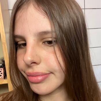 Babysitter Hemiksem: Lorinka