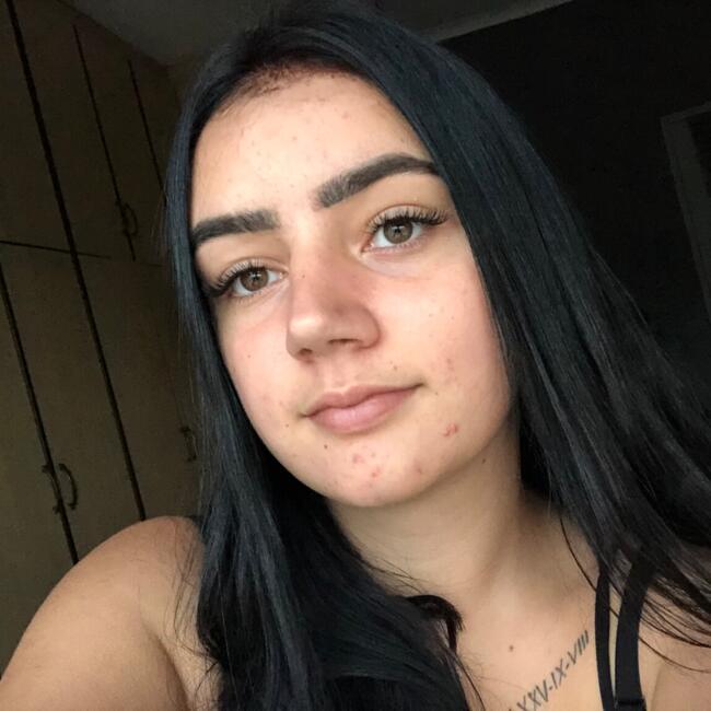 Babysitter in Queensburgh: Anoushca