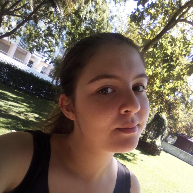 Babysitter in Mafra: Cristiana