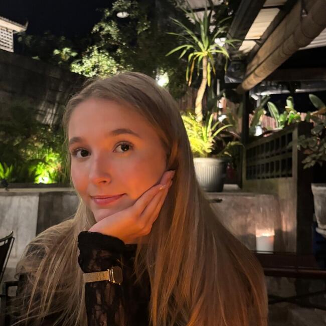 Babysitter in Lokeren: Yzana