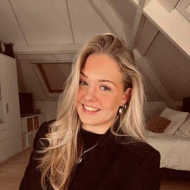 Oppas in Hoogeveen: Anne