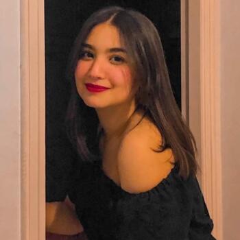 İstanbul bölgesinde bebek bakıcısı: Ranya