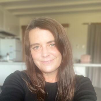 Babysitter Hobart: Sarah