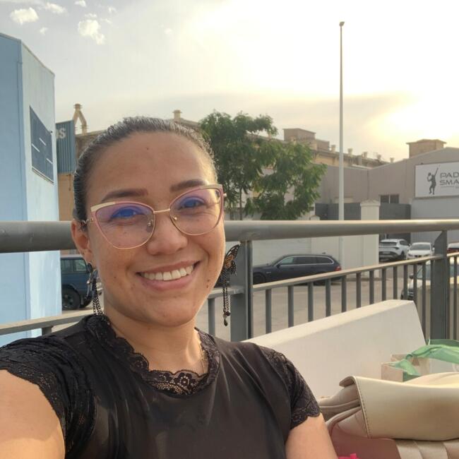 Babysitter in Valencia: Johana ospina
