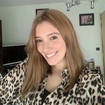 Baby-sitter in Pau: Maeva