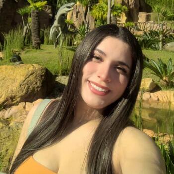 Babysitter in Joinville: Larissa