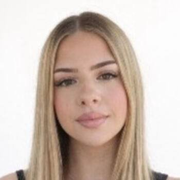 Babysitter Bourg-en-Bresse: Tymea
