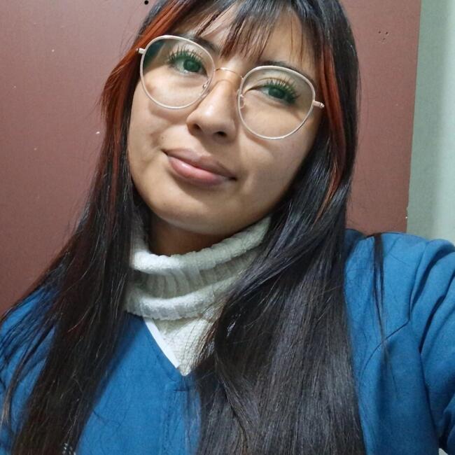 Babysitter in Los Ángeles: Debora genesis