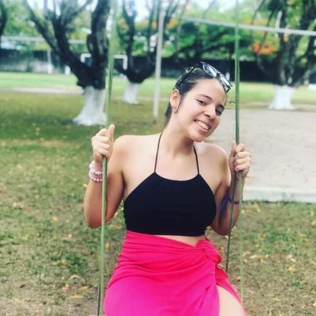 Babá em Jaboatão dos Guararapes: Bruna