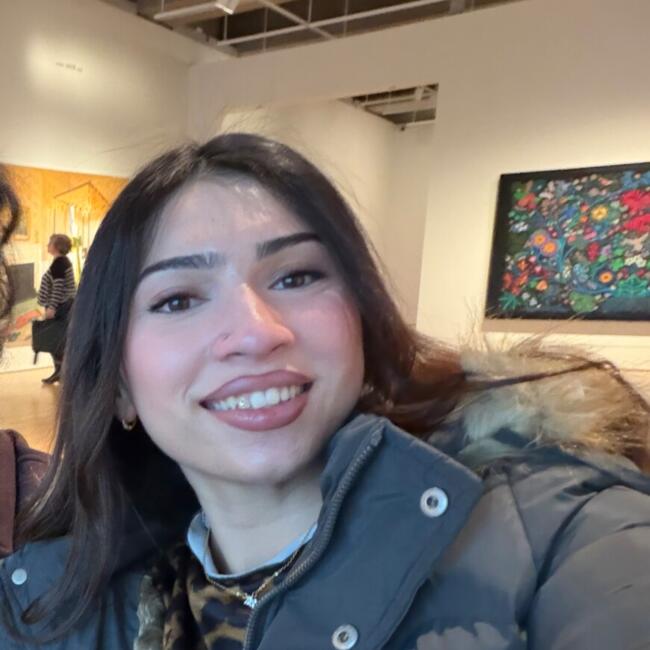 Baby-sitter in Kitchener: Eashal