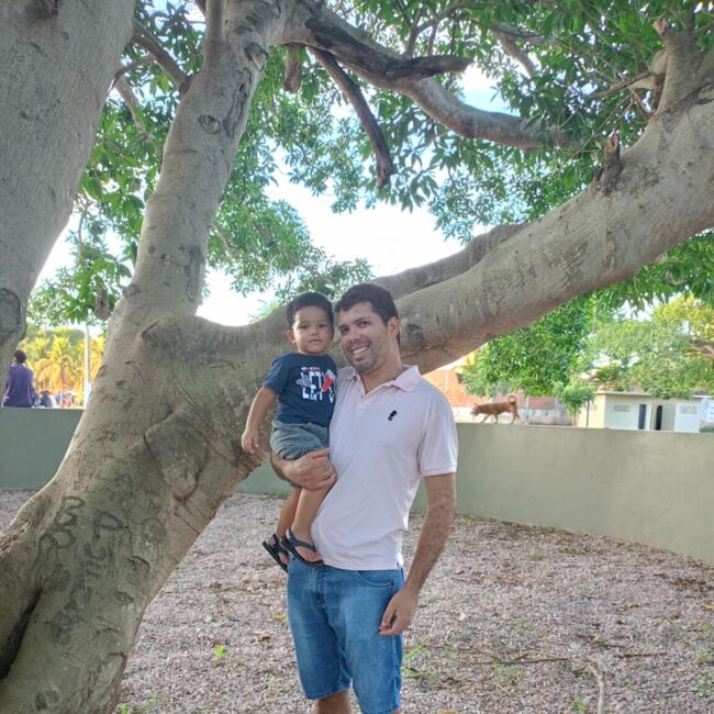 Babysitting job in Rondonópolis: Junior