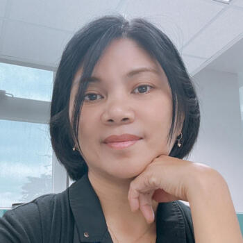 Babysitter in Hsinchu: Helen