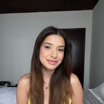 Babá em Balneário Camboriú: Fernanda