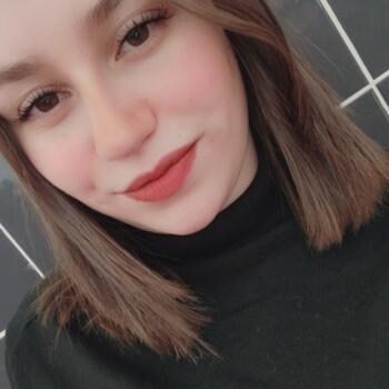 Babysitter in Villepinte: Radia