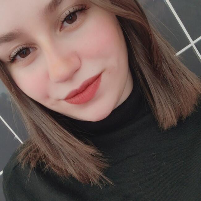 Babysitter in Villepinte: Radia
