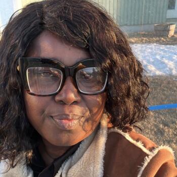 Babysitter Edmonton: Ola