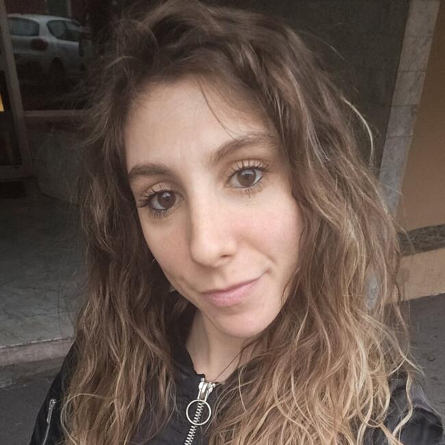 Babysitter in Nice: Kim
