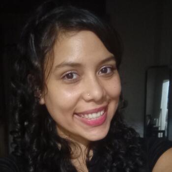 Niñera en Vicente López: Julieta