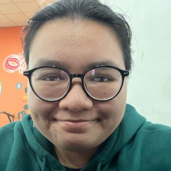 Babysitter in Singapore Island: Leviana