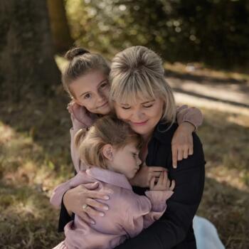 Babysitting job in Oostvoorne: babysitting job Nerda