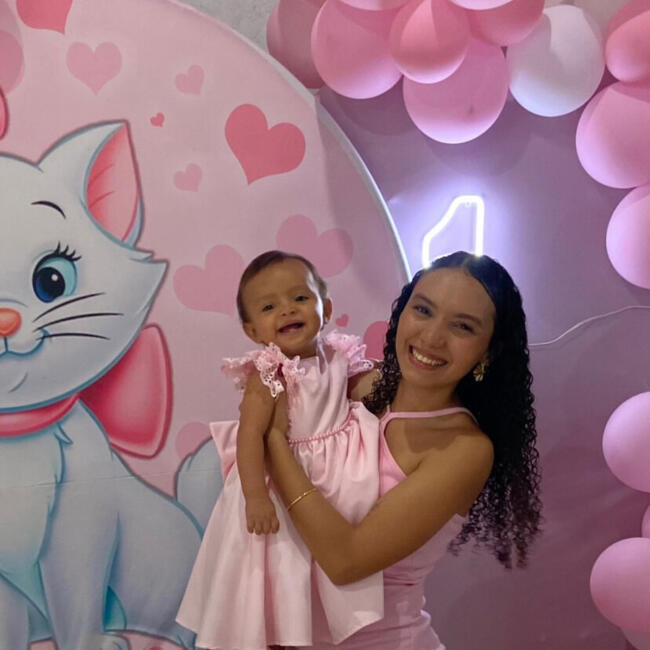 Emprego de babá em Açailândia: Stephany