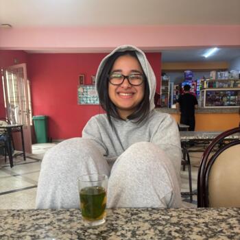 Babysitter Meknes: Malak