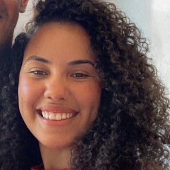 Babysitter Pero Pinheiro: Heloisa