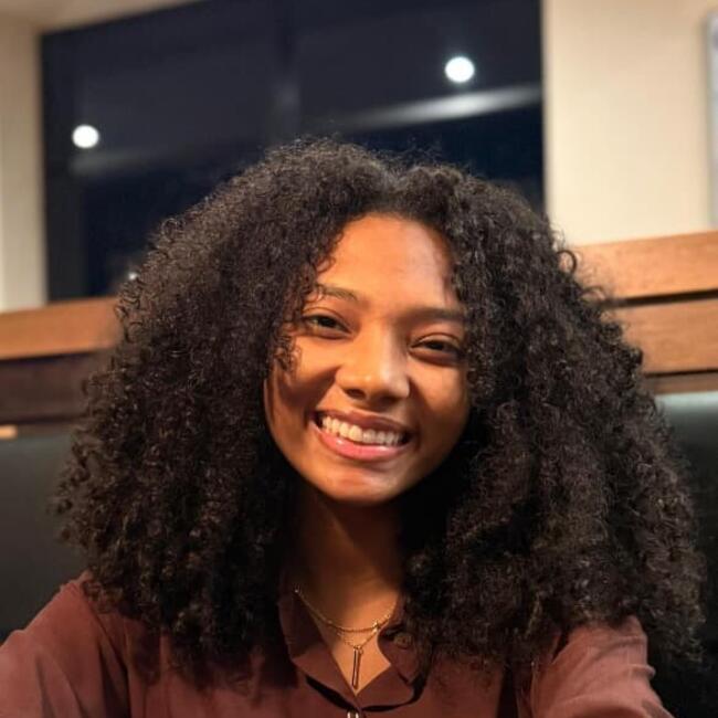 Babysitter in Porto Feliz: Hadassa