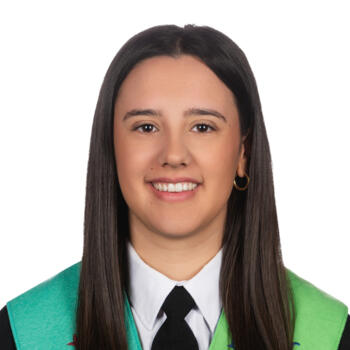 Babysitter in Thoiry: Angela