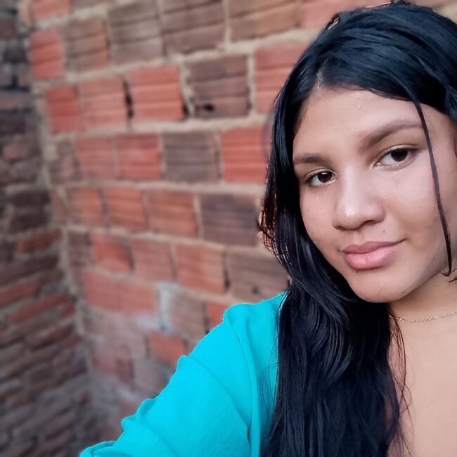 Babysitter in Teresina: Juliana