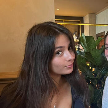 Babysitter Melbourne: Tia