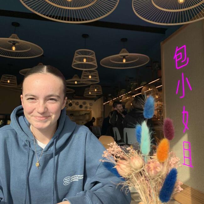 Babysitter in Saint-Brieuc: Loane