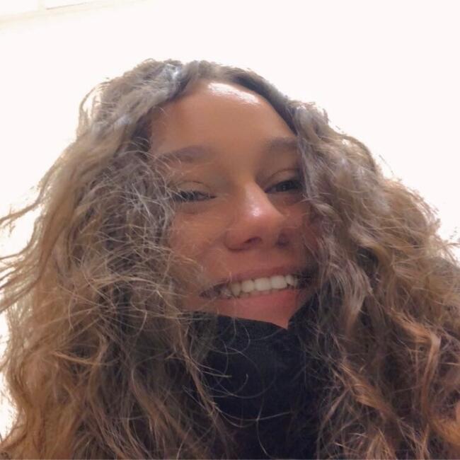 Babysitter in Norville: Naïs