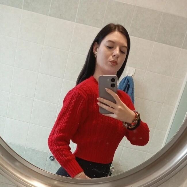 Babysitter a Malpensata-Gombetto: Giada